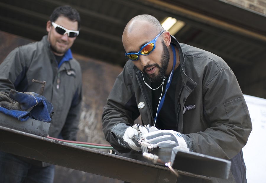 Ironworkers on campus